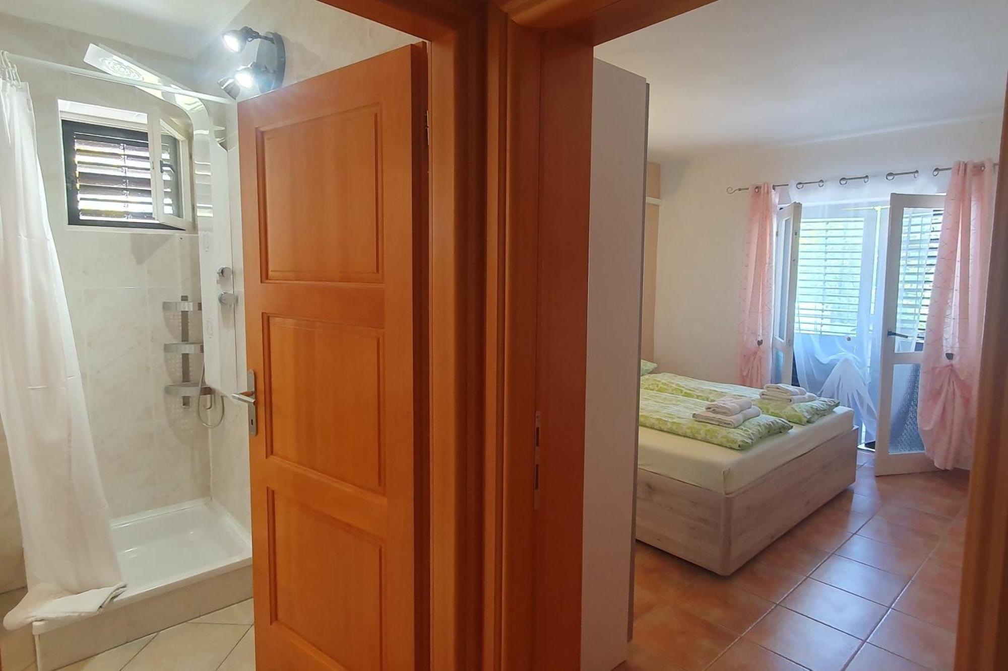 Apartments For Families With Children Lopar, Rab - 22227 Dış mekan fotoğraf