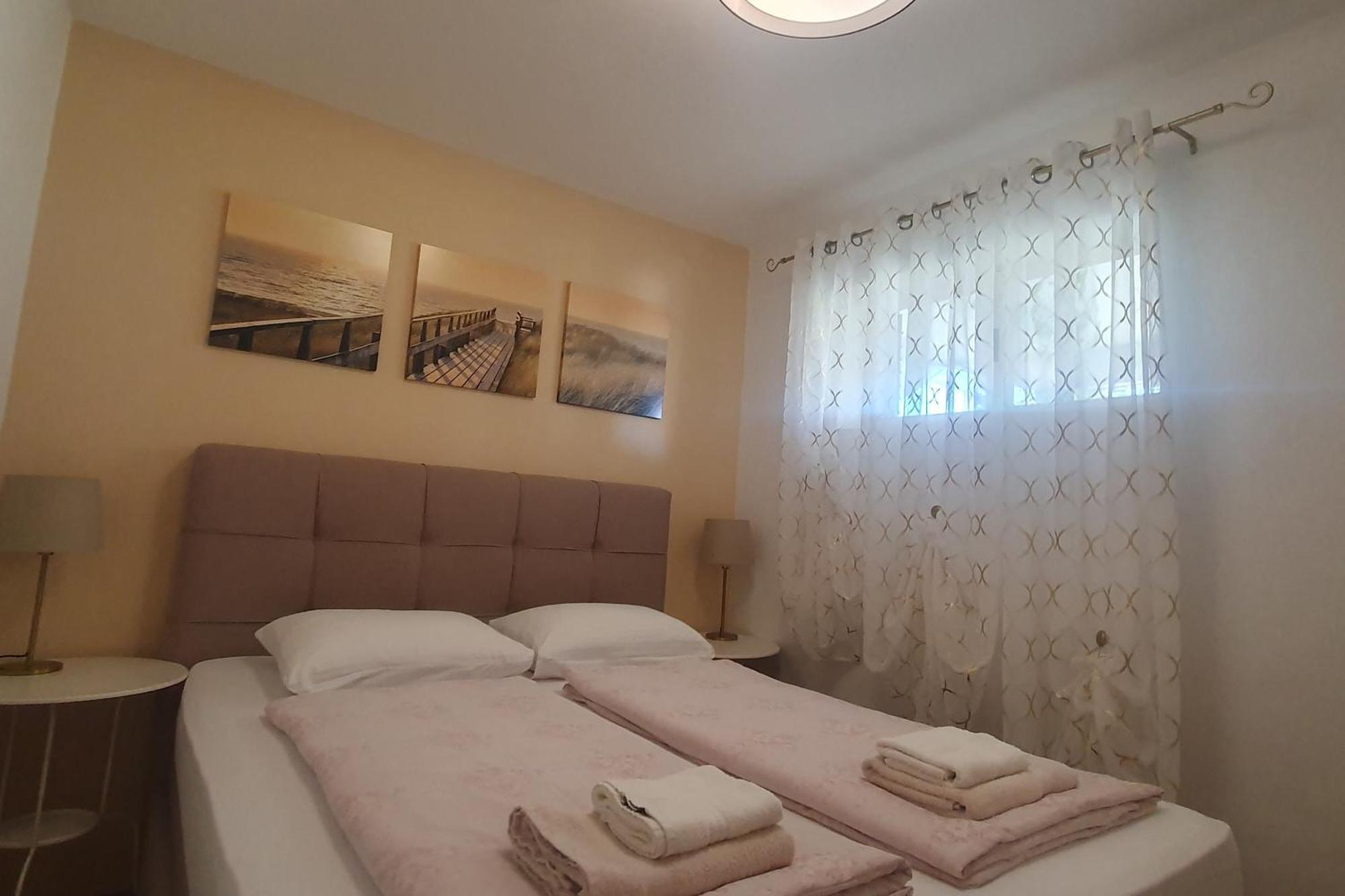 Apartments For Families With Children Lopar, Rab - 22227 Dış mekan fotoğraf